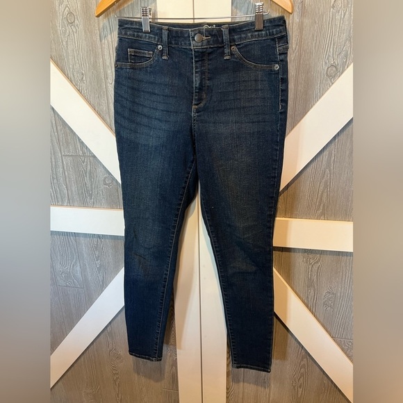 WJ1.727 Universal Thread High Rise Jegging Jeans Dark Wash • 4/27R • Inseam 29 - Picture 1 of 5
